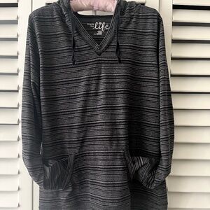 Woman's Lightweight Gray and Black Hoodie  Size Large